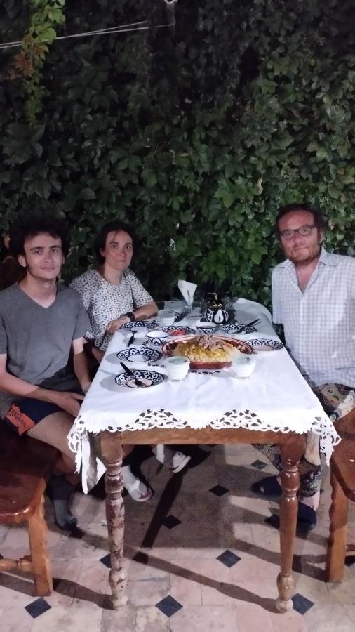 Fayz Guest House Samarkand Bagian luar foto